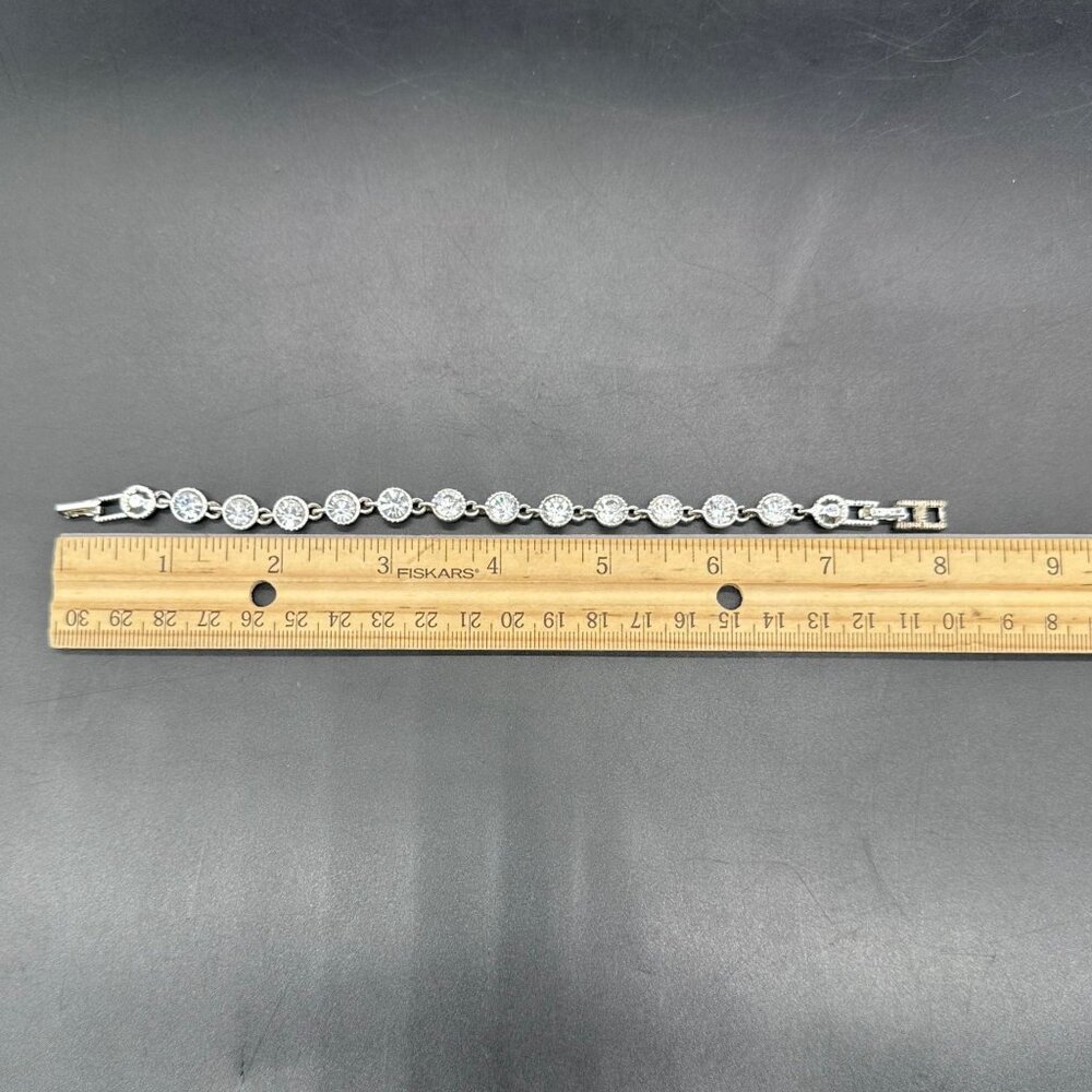 Rhinestone Tennis Bracelets Lot of Two Silver Tone Sparkle Glamorous Jewelry - Picture 9 of 9